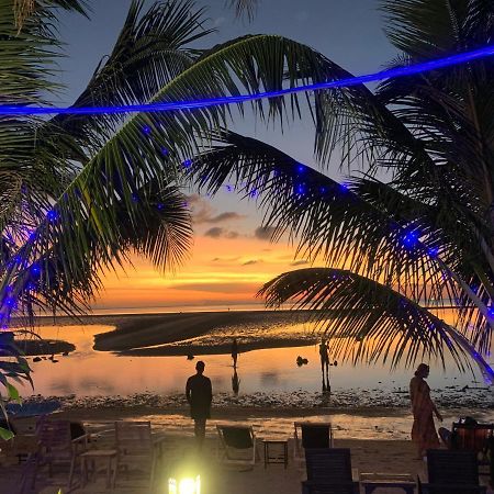 Free Concept Beach Resort Шритану Экстерьер фото